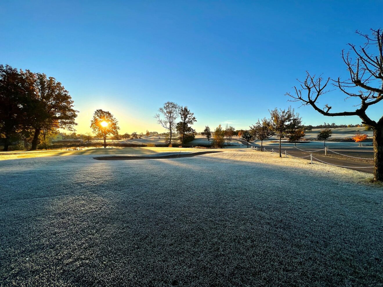 Bei Reif & Frost ist der Platz gesperrt